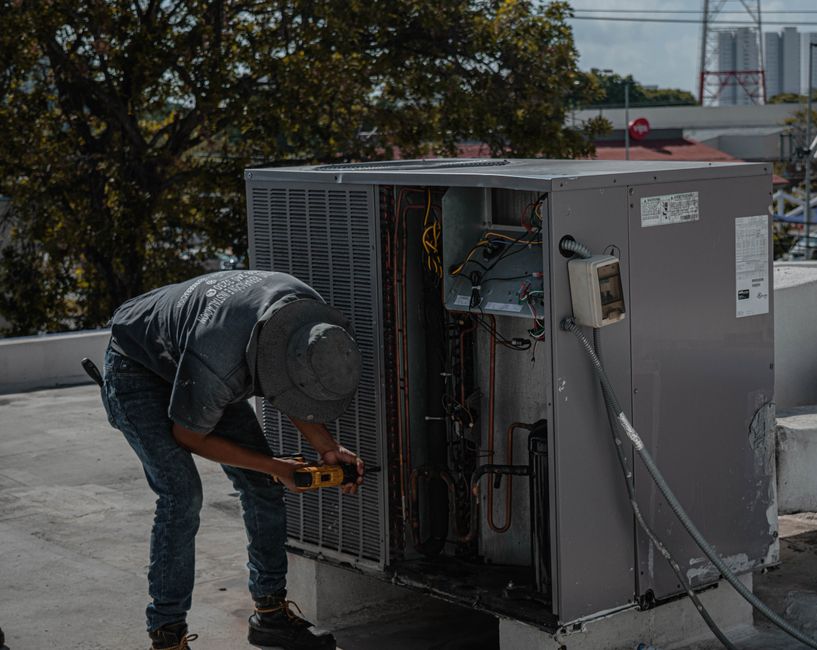 Technician talking with a homeowner